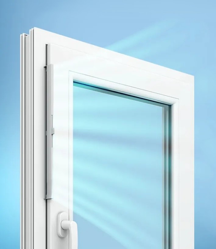 Vertical installation of Air-Vent Comfort on the side of a PVC window